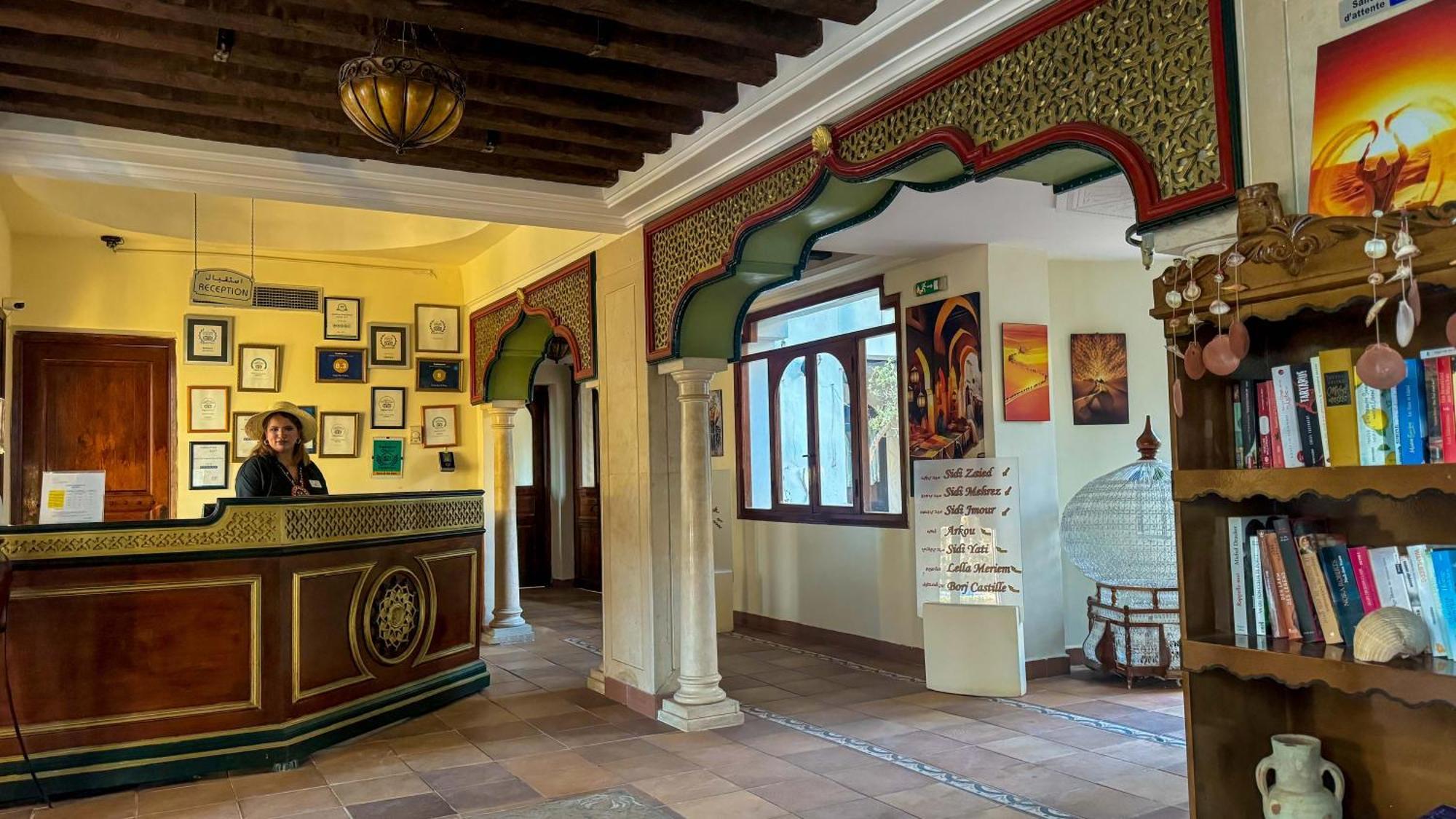 Hotel De Charme Et Spa Dar El Bhar 迈来亚 外观 照片